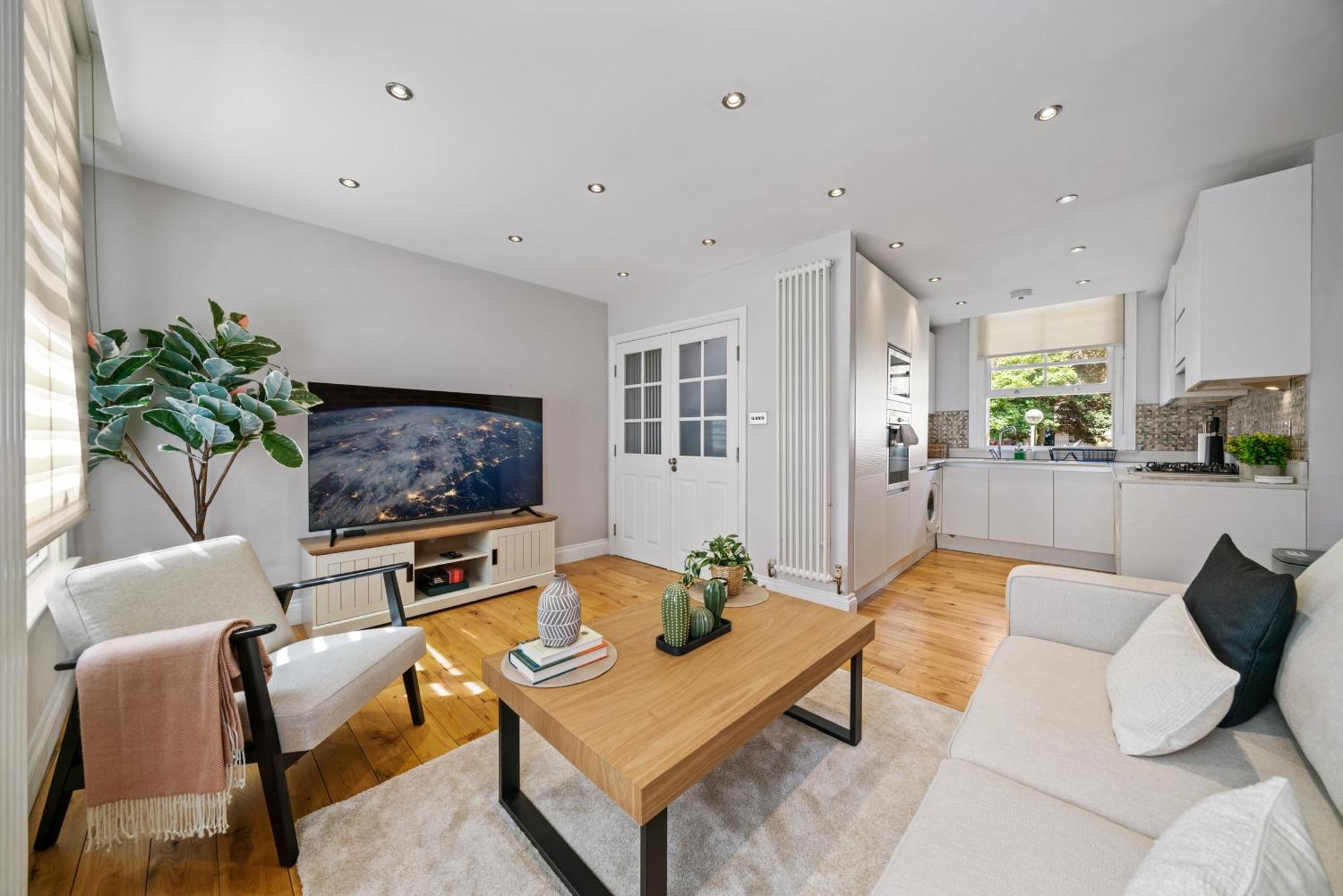 Hidden Gem In Central Location - Beautiful 2 Bed London Exterior photo